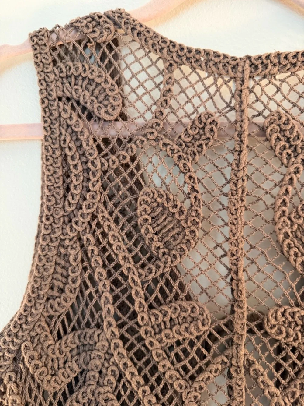 Adiva Open-Weave Crochet Vest in Brown - Picture 4 of 6